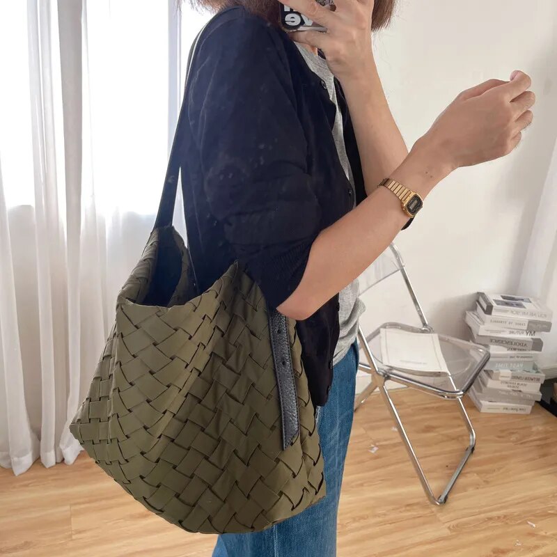 Green Olive/Black Shoulder Bag