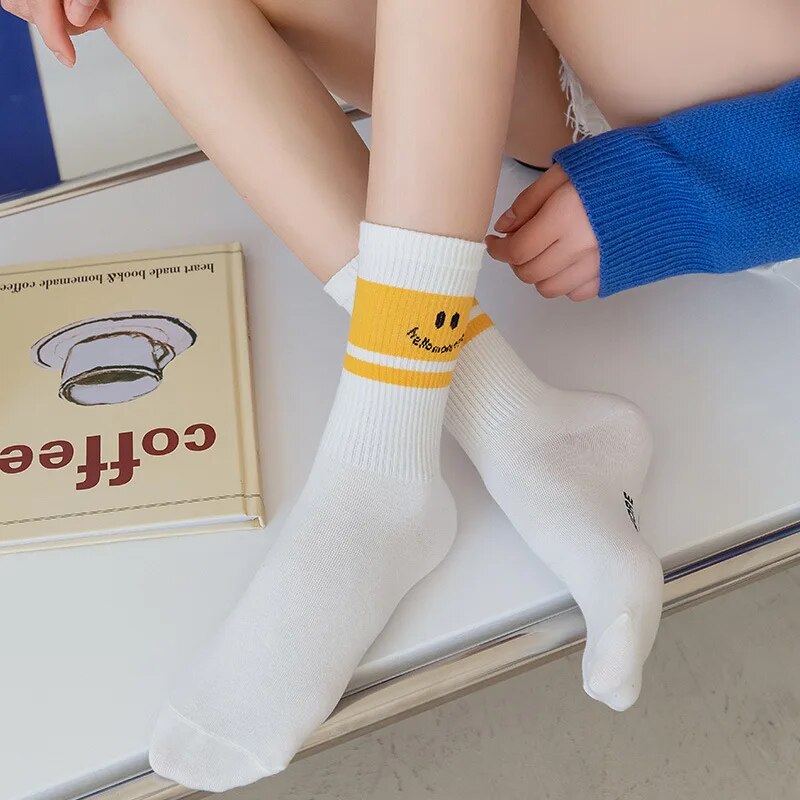 Smiling Cotton Socks Mid-tube