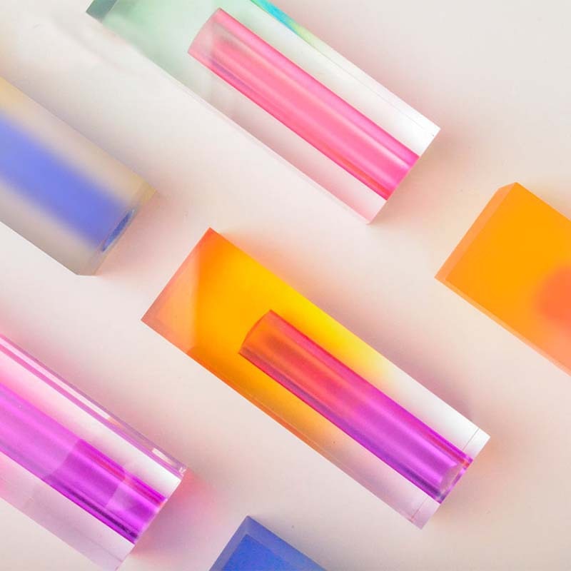 Rainbow Pillar Acrylic Vase