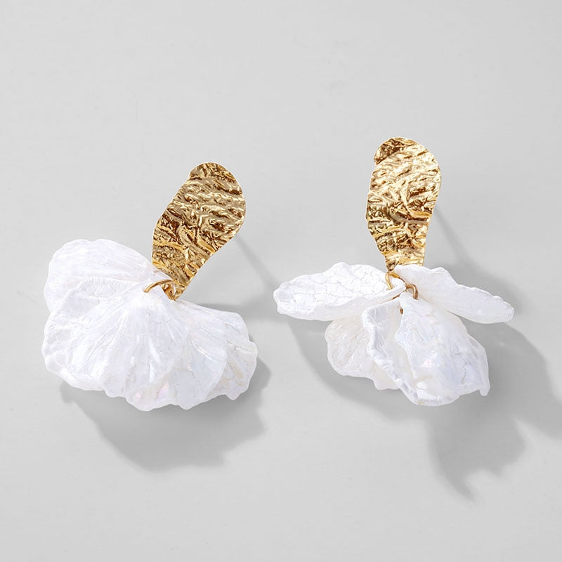 Gold Color Shell Pendant Earrings