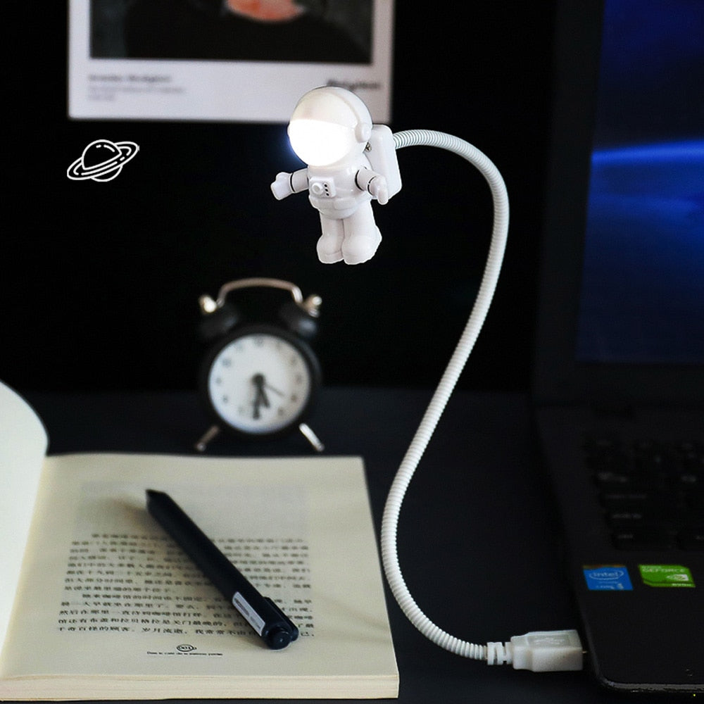 Astronaut Shape Desk Lamp