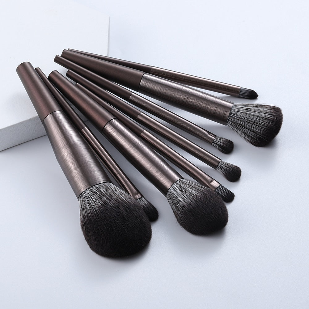 11/8pcs Natural Hair Makeup Brushes
