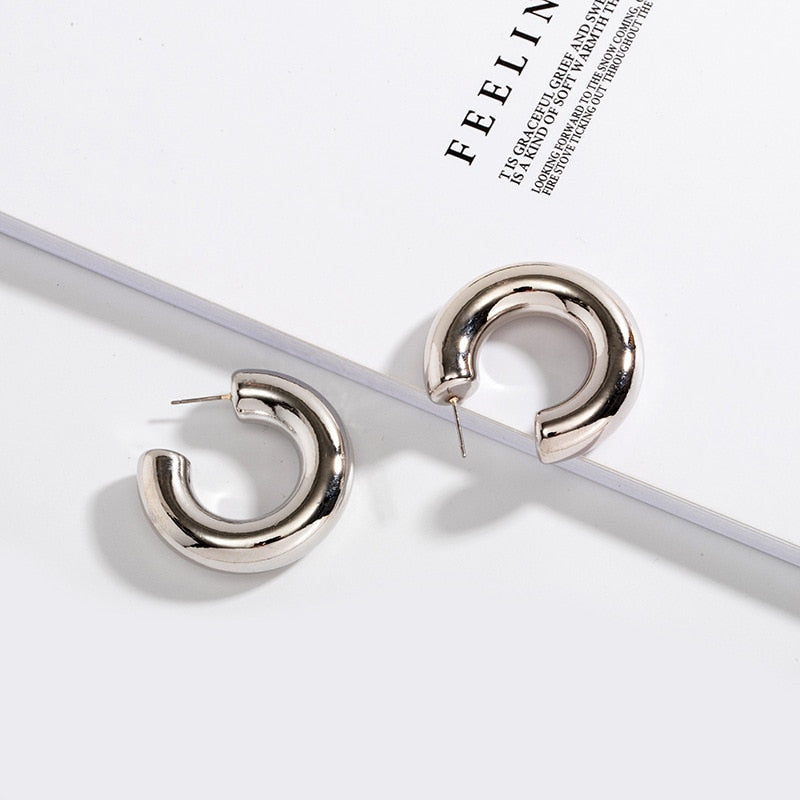 Minimal Round Gold/Silver Hoop Earrings