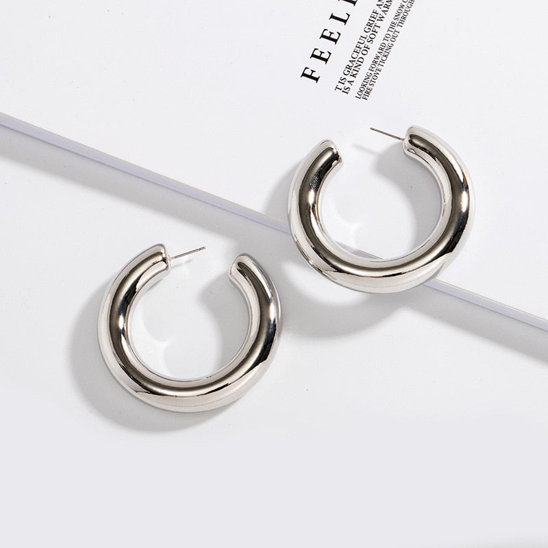 Minimal Round Gold/Silver Hoop Earrings