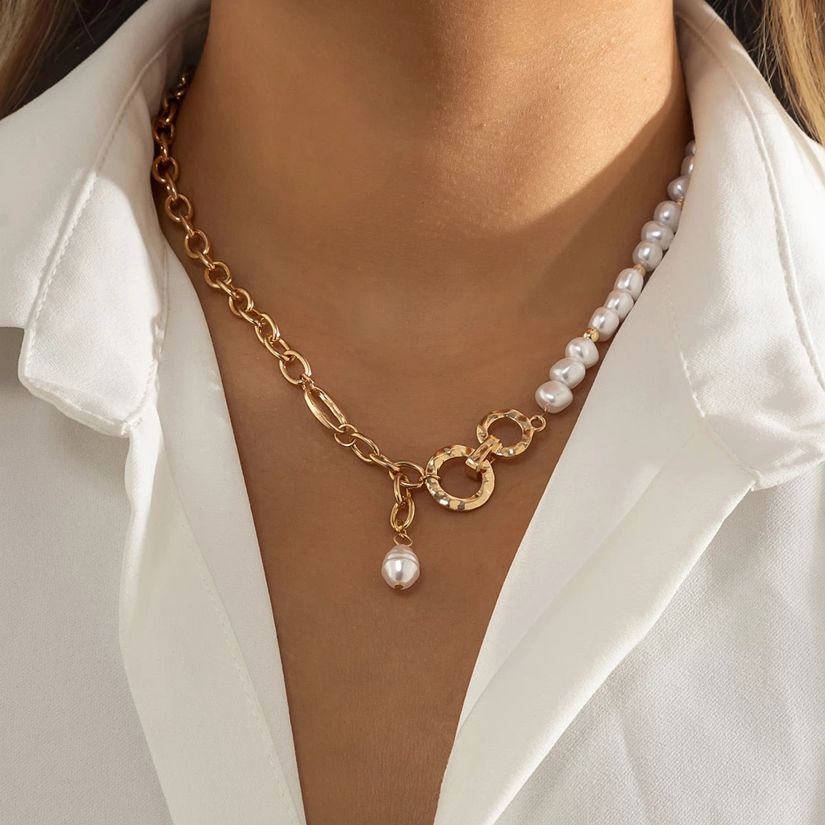 Pearl Pendant Necklace