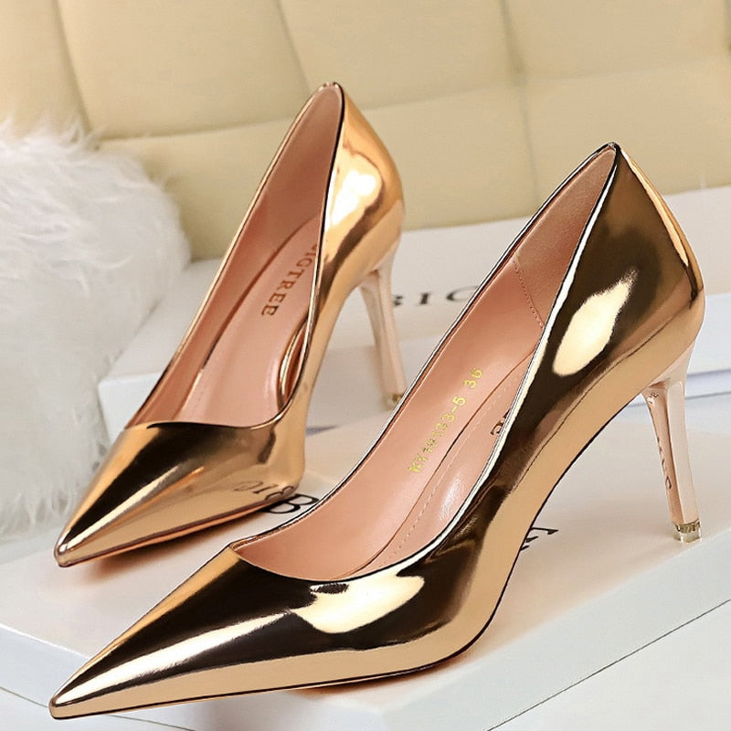 Basic Pump Leather Shoes