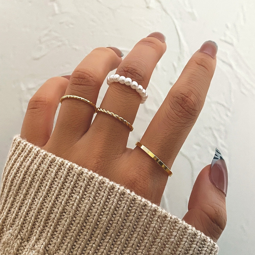 4Pcs Pearl Gold Ring Set
