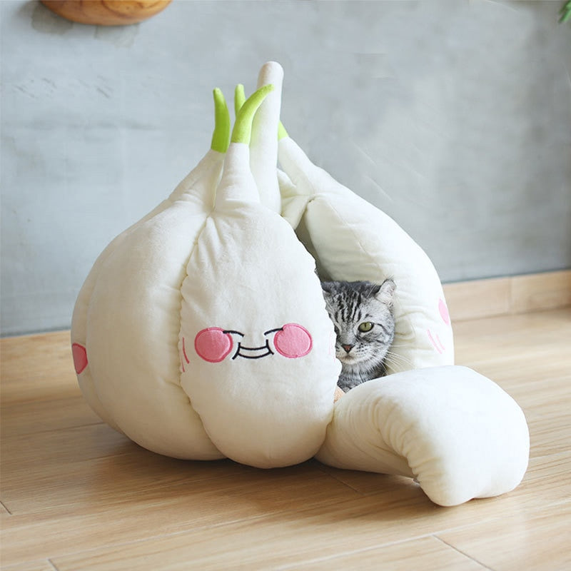 Cute Onion Pet Bed