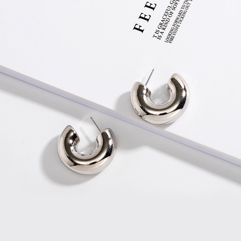Minimal Round Gold/Silver Hoop Earrings