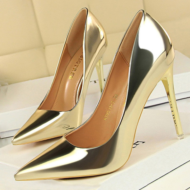 Basic Pump Leather Shoes