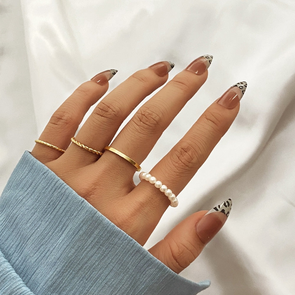 4Pcs Pearl Gold Ring Set