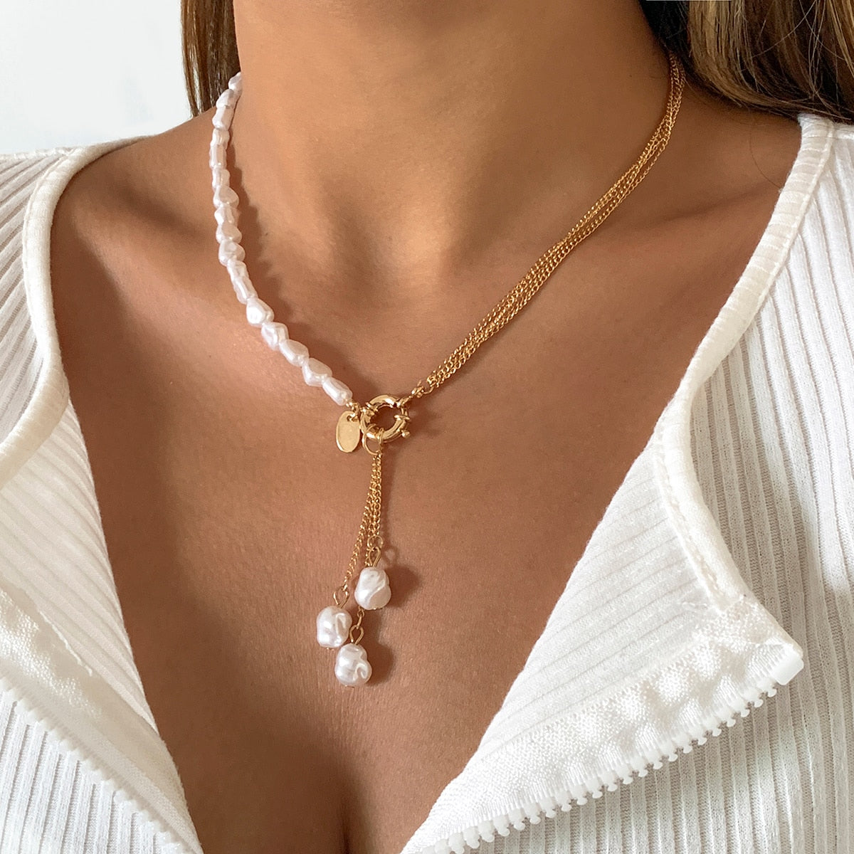 Pearl Pendant Necklace
