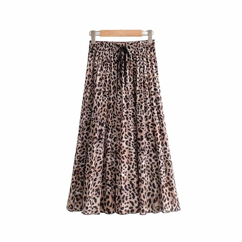 Leopard Print Pleated Skirt