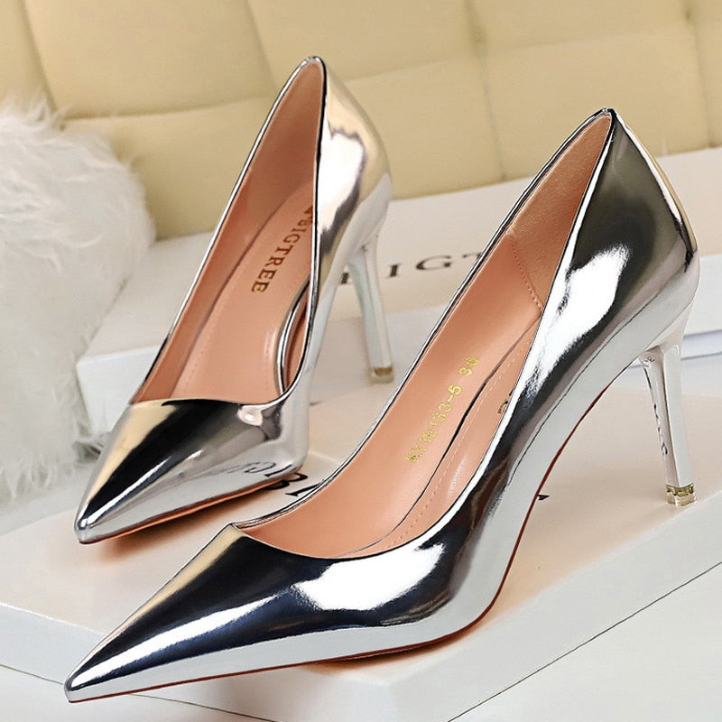 Basic Pump Leather Shoes