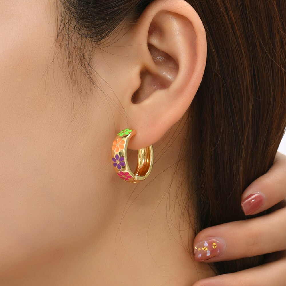 Flower Daisy  Hoop Earring