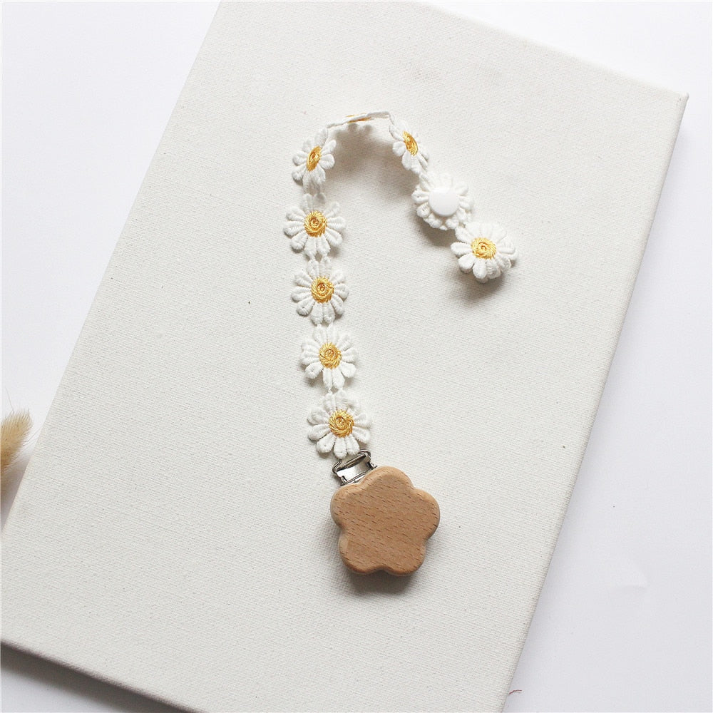 Pacifier Clip Small Daisy Lace