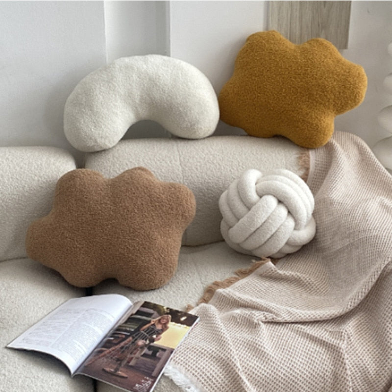1PC Nordic Wool Plush Pillows