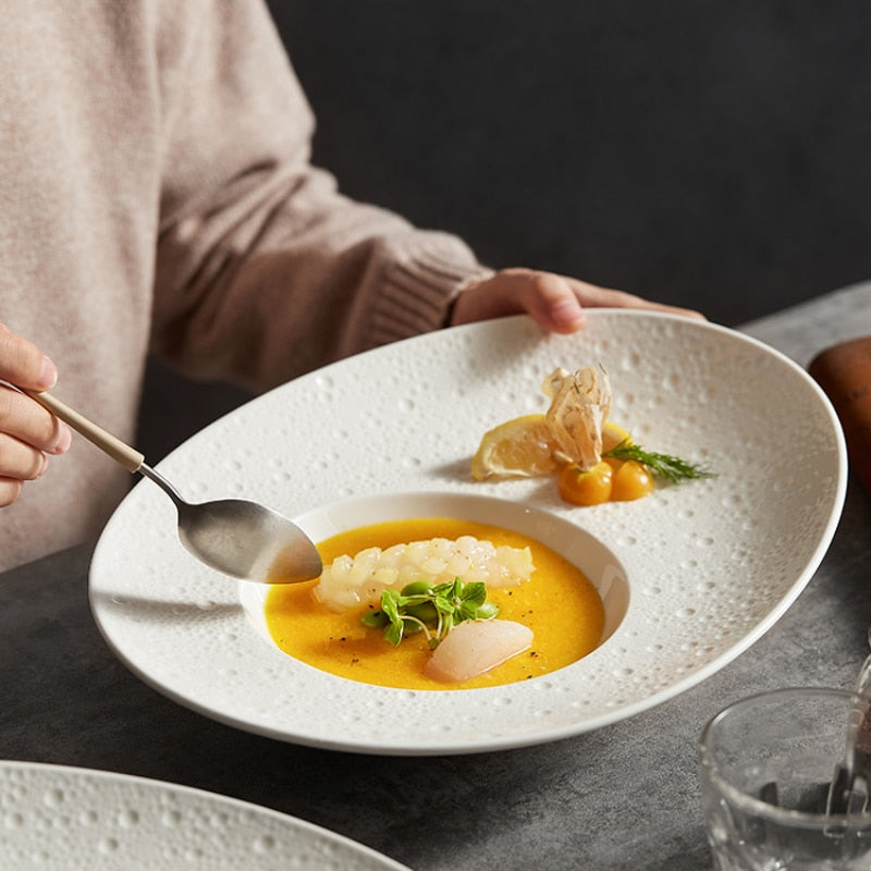 White Special-shaped Ceramic Plate
