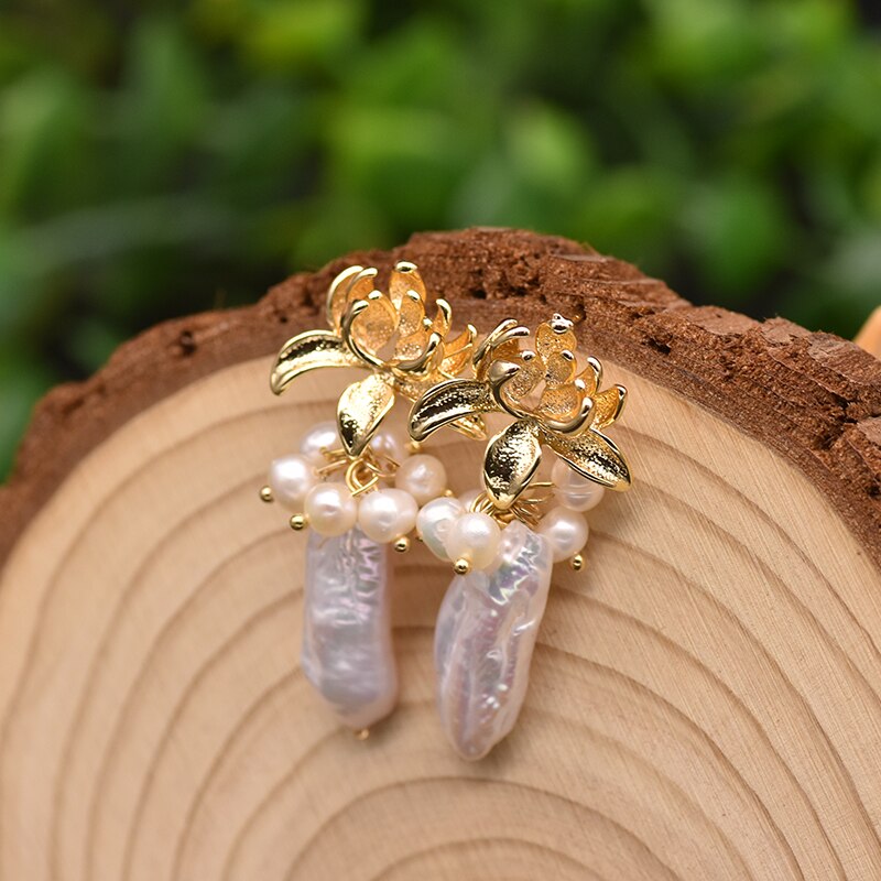 Natural Fresh Water Pearl Earrings