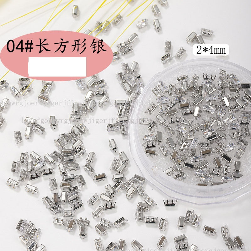 50Pcs Gold /Silver Sparkle Mini Flatback Diamonds