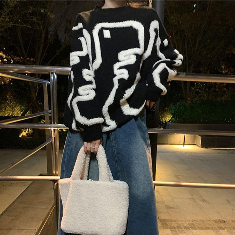 Black Loose PulloverSweater
