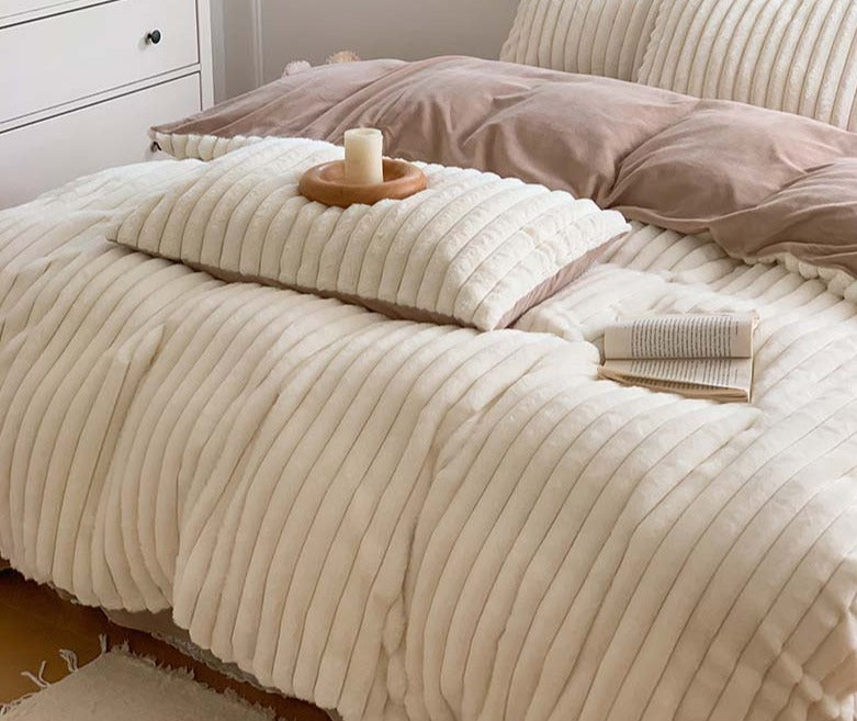 Soft Fleece Bedding Set