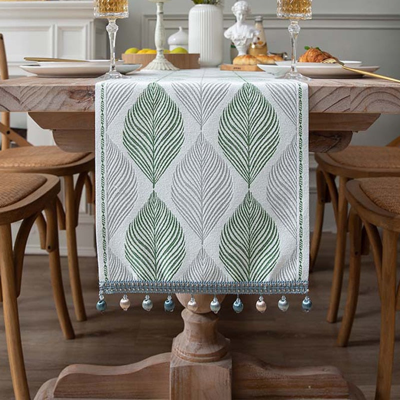 Green Leaves Table Runner