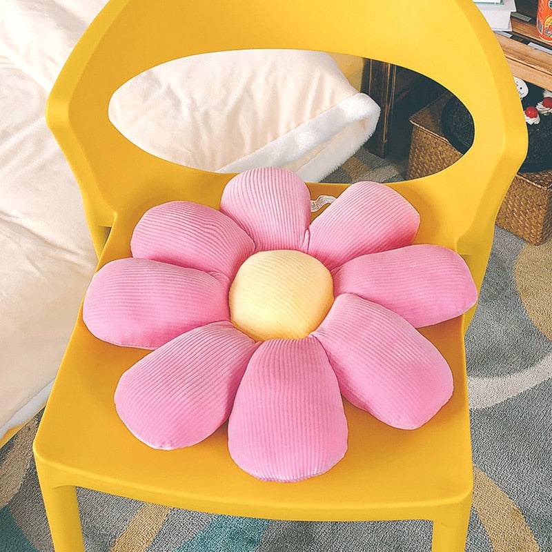 Daisy Flower Pillow