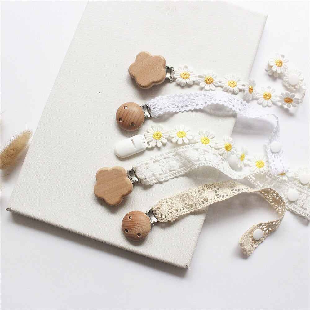Pacifier Clip Small Daisy Lace