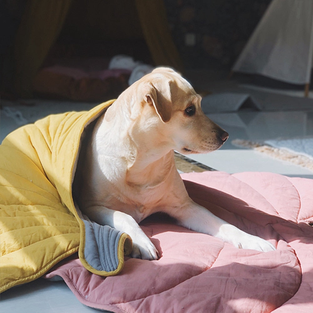 Leaf Shape Soft Pet Bed Mat