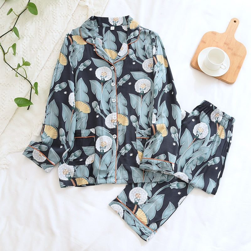 Long-Sleeved Sleepwear