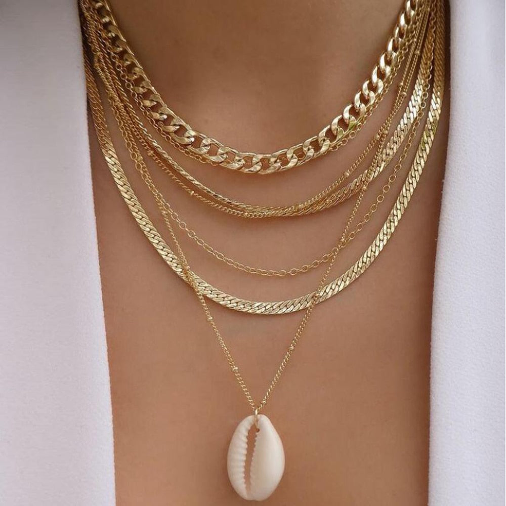 Moon Gold Necklace