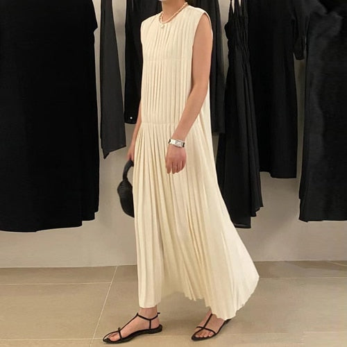 Pleated Sleeveless Long Dress