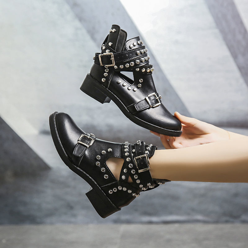 Pointed Leather Ankle Boots
