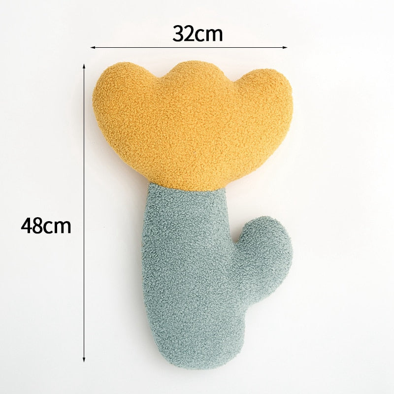 Tuilp Throw Pillows