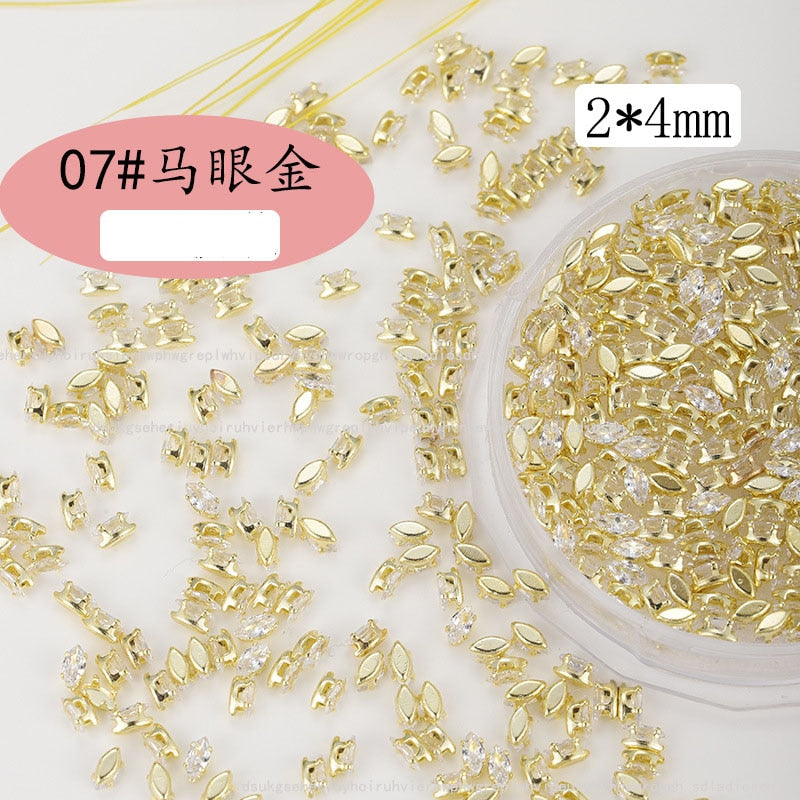 50Pcs Gold /Silver Sparkle Mini Flatback Diamonds