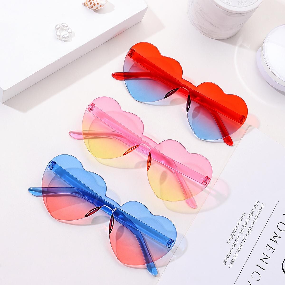 Y2K Love Heart Sunglasses Colorful