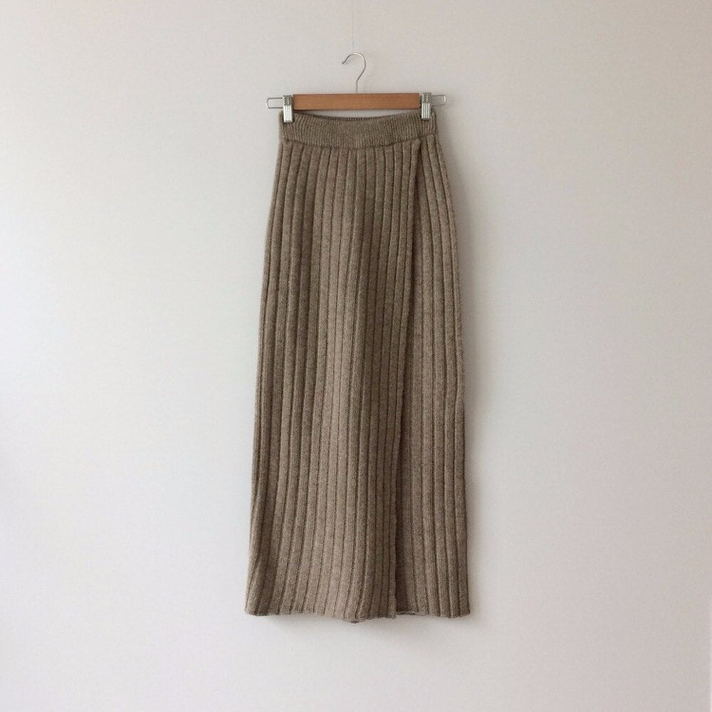 Long Knitted Skirt
