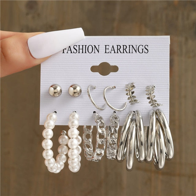 Gold Pearl Hoop Earrings Set