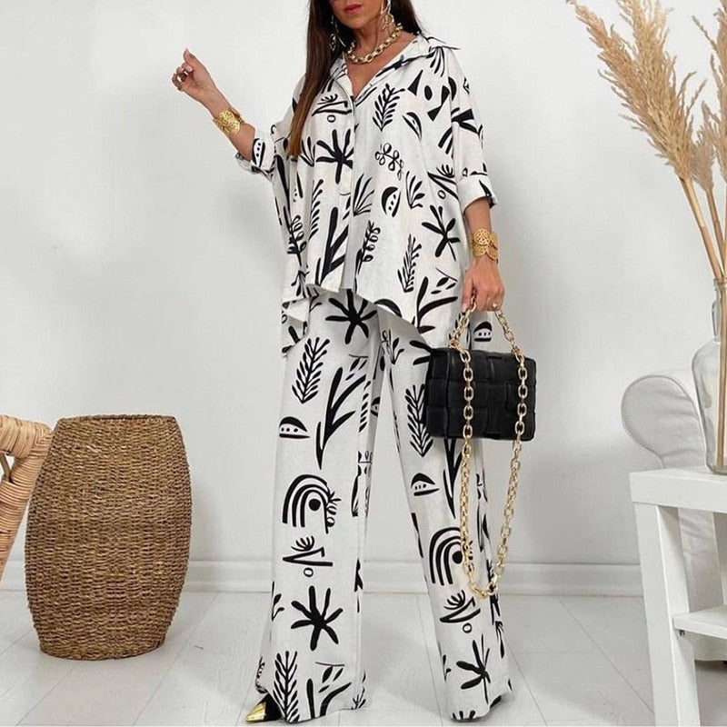 Black Graphic Print Loose Two Piece Set