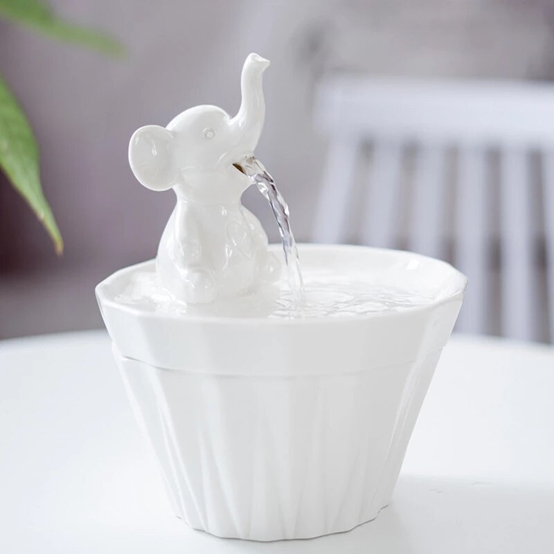Cute Elephant Shape USB Fountain Drinker