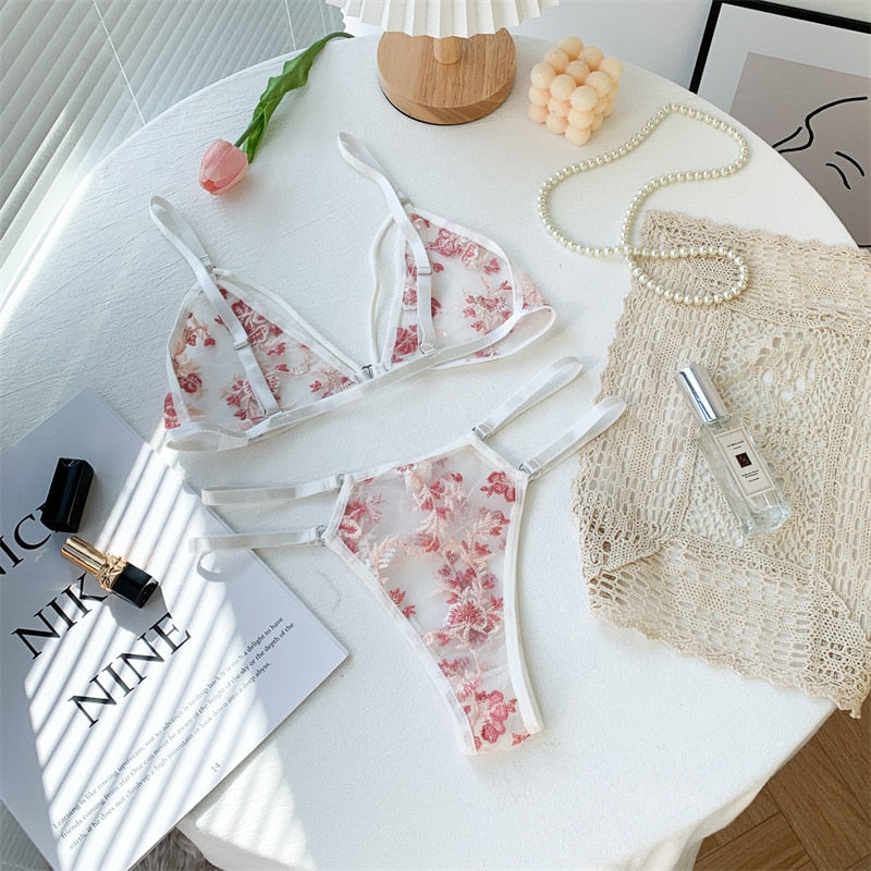 Sexy Lace Lingerie Set