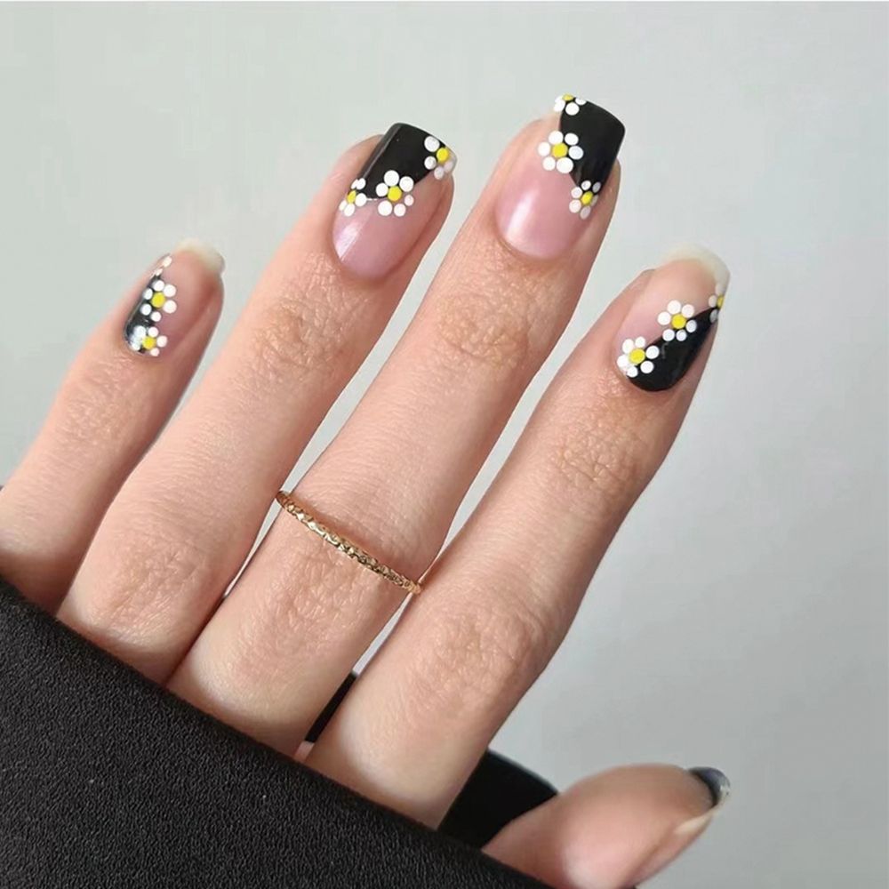 24pcs/Box Black  Flowers Square Press On Nails