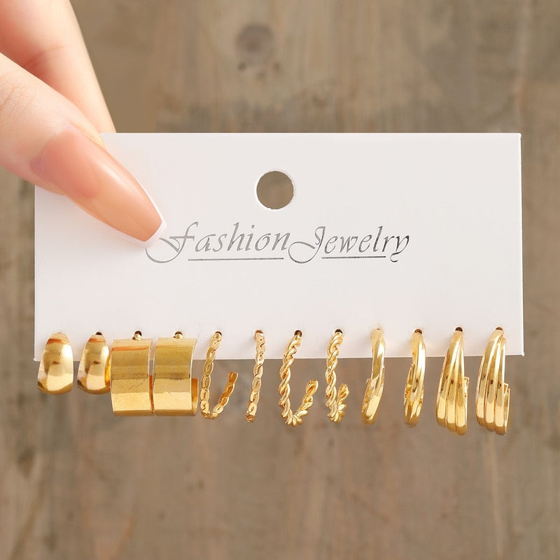 Gold Pearl Hoop Earrings Set