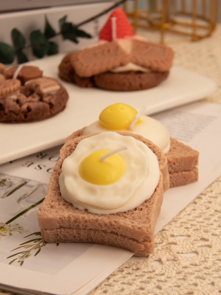 Fried Eggs on Toast Aromatherapy Candles